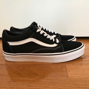 Old Skool Black Vans